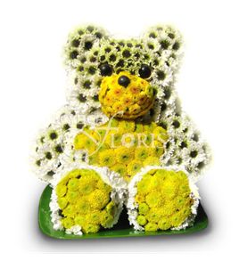 teddy bear made of flowers